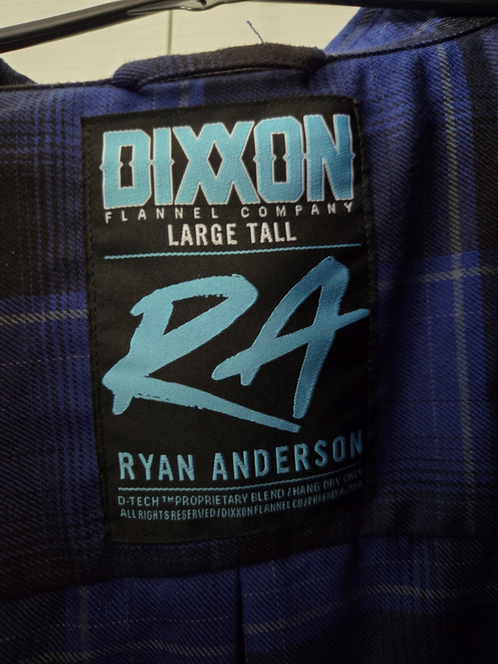 Dixxon Ryan Anderson Long Sleeve Button-down in Blue Plaid Size Large Tall - Picture 2 of 3